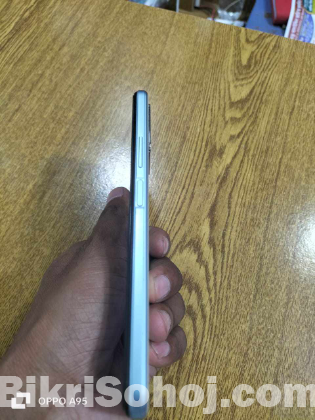 Vivo y21